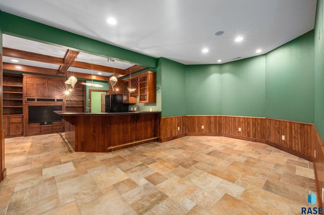 2502 S Big Timber Pl Place, Sioux Falls, SD 57105