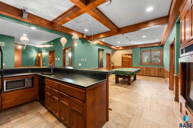 2502 S Big Timber Pl Place, Sioux Falls, SD 57105