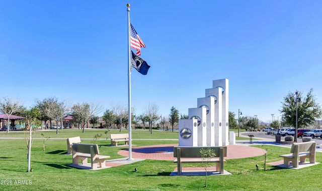 4909 W KASTLER Lane, New River, AZ 85087