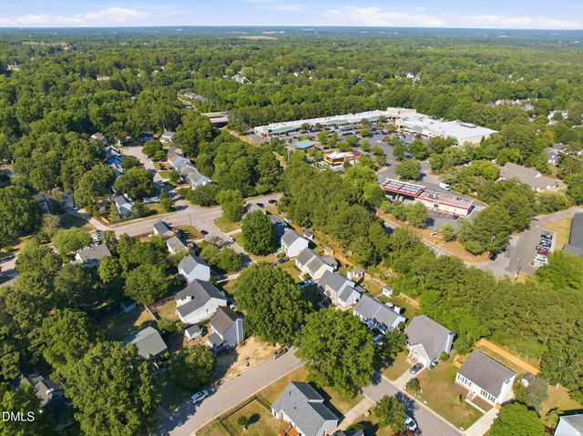 8112 Bellingham Circle, Raleigh, NC 27615