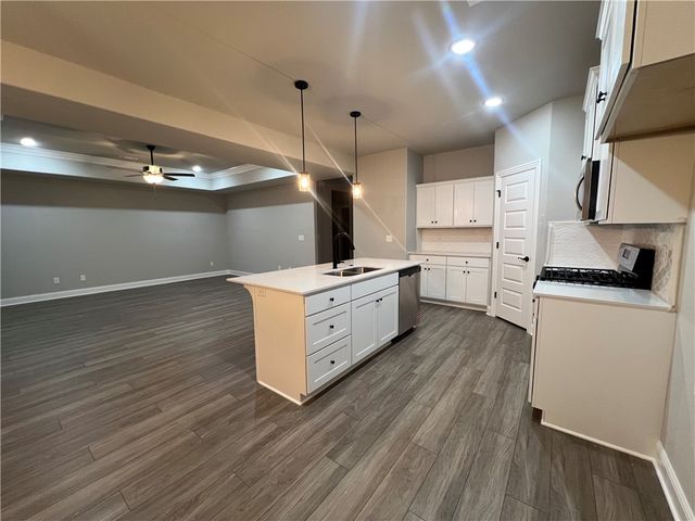 259 Tonya Loop, Huntsville, AR 72740