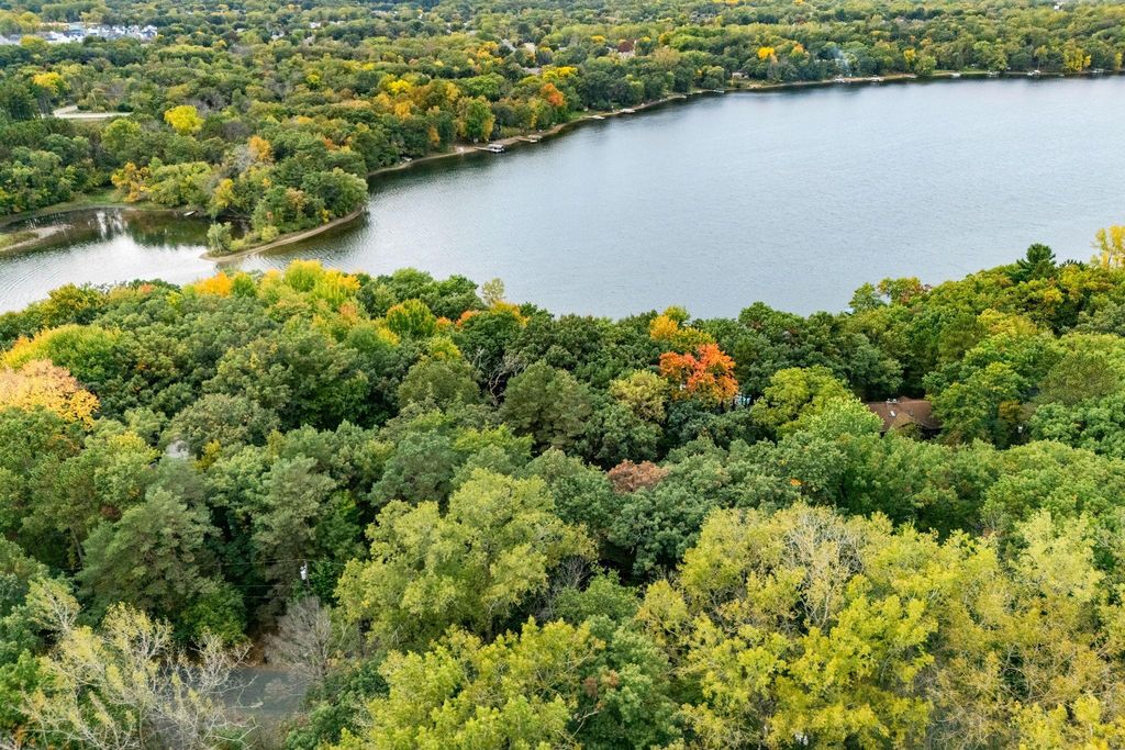 8274 Hidden Bay Trail N, Lake Elmo, MN 55042 — photo 2