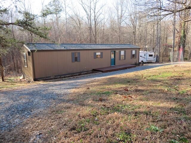 715 Mountain Meadow DR, Vinton, VA 24179