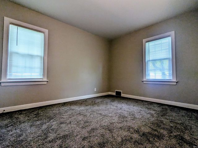 4326 S Wayne Avenue, Fort Wayne, IN 46807