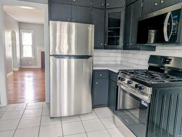 4326 S Wayne Avenue, Fort Wayne, IN 46807