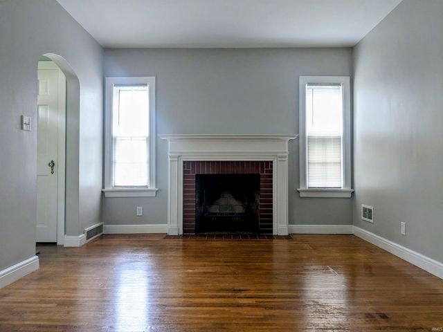 4326 S Wayne Avenue, Fort Wayne, IN 46807
