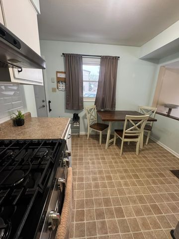 375 Lark Avenue, Maplewood, MN 55117