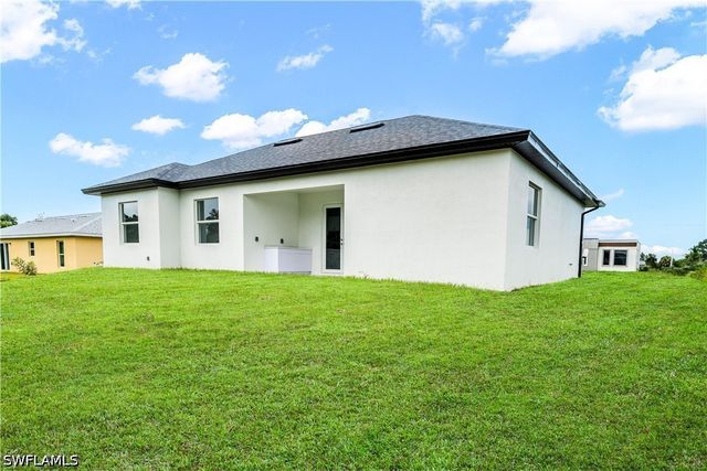 3007 72nd ST W, Lehigh Acres, FL 33971