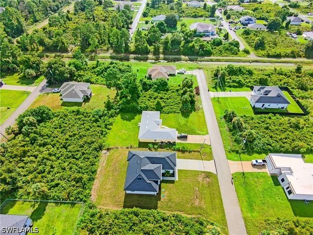 3007 72nd ST W, Lehigh Acres, FL 33971