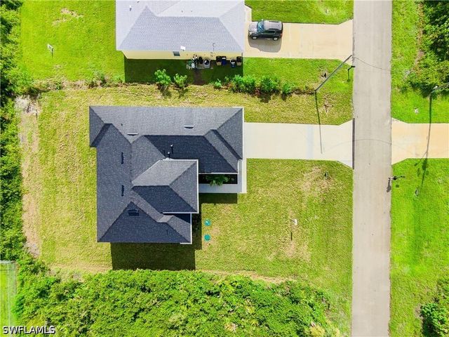3007 72nd ST W, Lehigh Acres, FL 33971