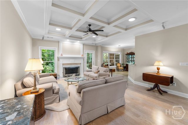39 White Oak Bluff, Savannah, GA 31405