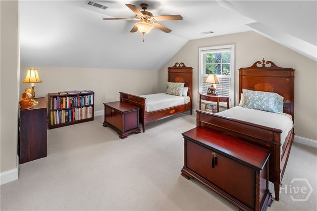 39 White Oak Bluff, Savannah, GA 31405