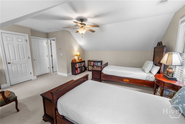 39 White Oak Bluff, Savannah, GA 31405