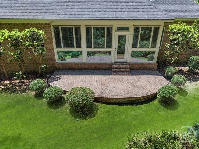 39 White Oak Bluff, Savannah, GA 31405