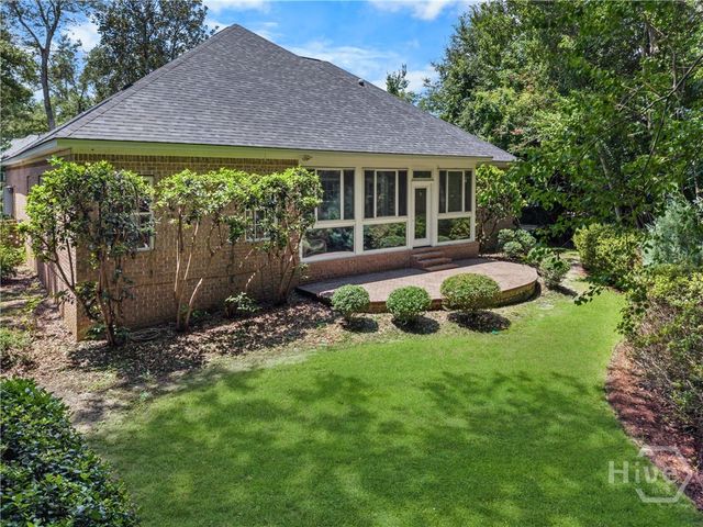 39 White Oak Bluff, Savannah, GA 31405