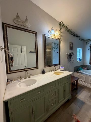 10050 SE 130TH STREET, Belleview, FL 34420