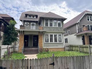 2722 N 45th STREET #2724, Milwaukee, WI 53210