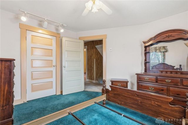 1030 Dodgson Court, Dayton, OH 45404