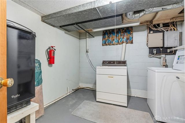 1030 Dodgson Court, Dayton, OH 45404