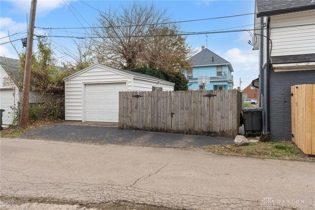 1030 Dodgson Court, Dayton, OH 45404