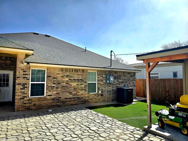 2200 S WILLIAMS, Amarillo, TX 79103