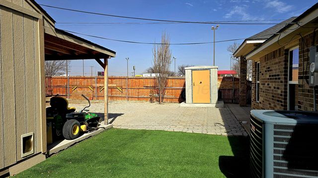 2200 S WILLIAMS, Amarillo, TX 79103