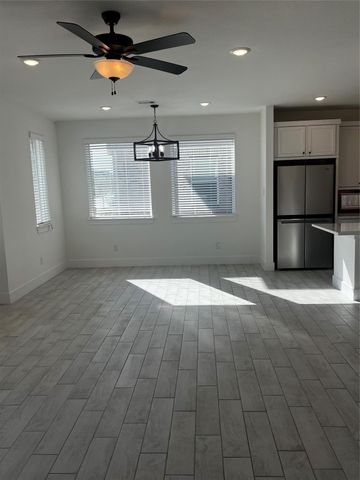 7743 Swooping Swallow Lane, Katy, TX 77493