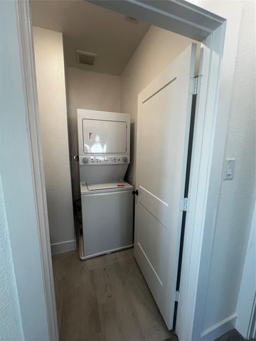 7743 Swooping Swallow Lane, Katy, TX 77493