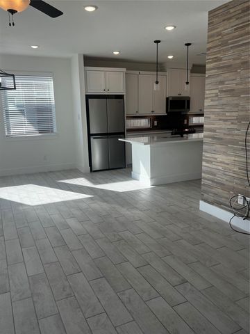 7743 Swooping Swallow Lane, Katy, TX 77493