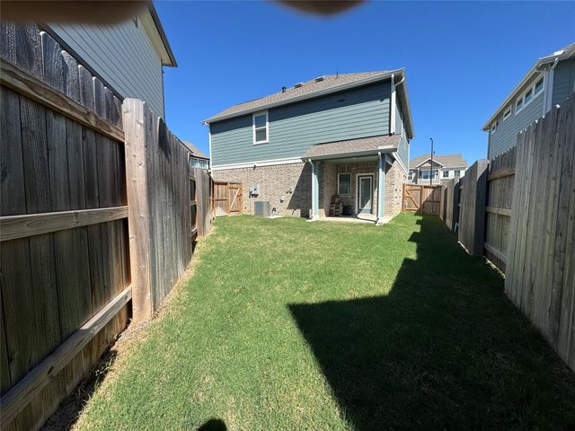 7743 Swooping Swallow Lane, Katy, TX 77493