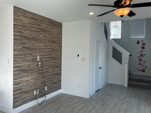 7743 Swooping Swallow Lane, Katy, TX 77493