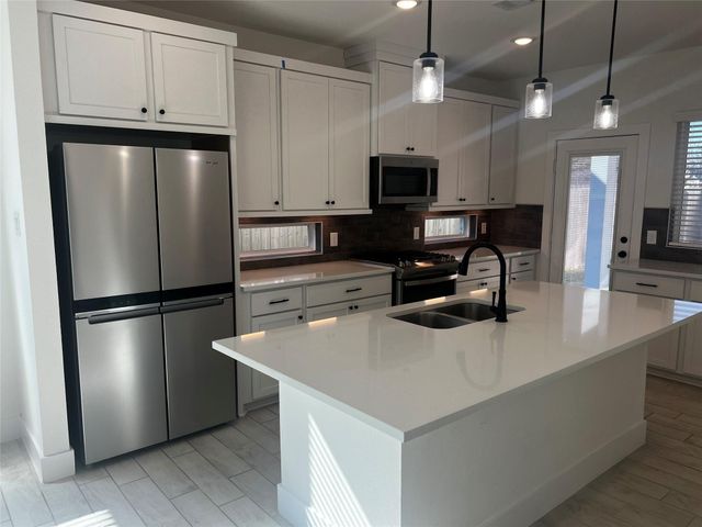 7743 Swooping Swallow Lane, Katy, TX 77493