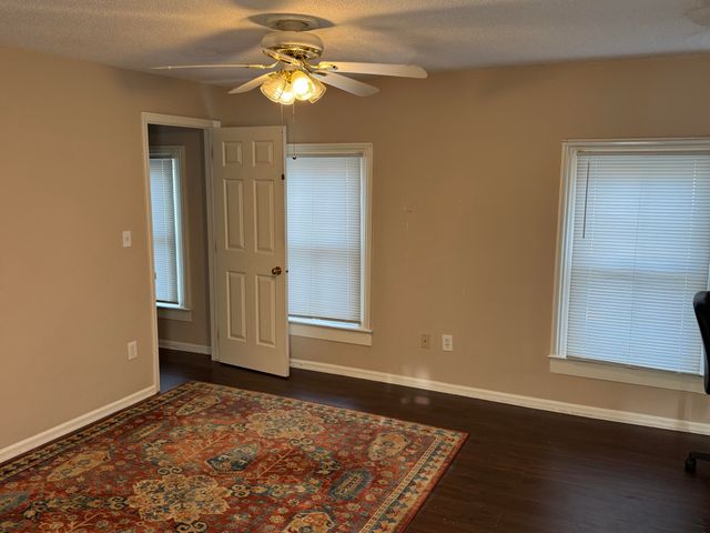 523 6TH AVE Avenue, Council Bluffs, IA 51503