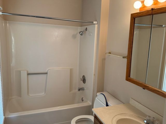 523 6TH AVE Avenue, Council Bluffs, IA 51503