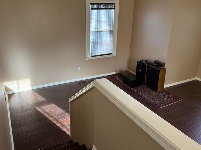 523 6TH AVE Avenue, Council Bluffs, IA 51503