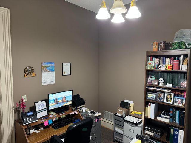 523 6TH AVE Avenue, Council Bluffs, IA 51503