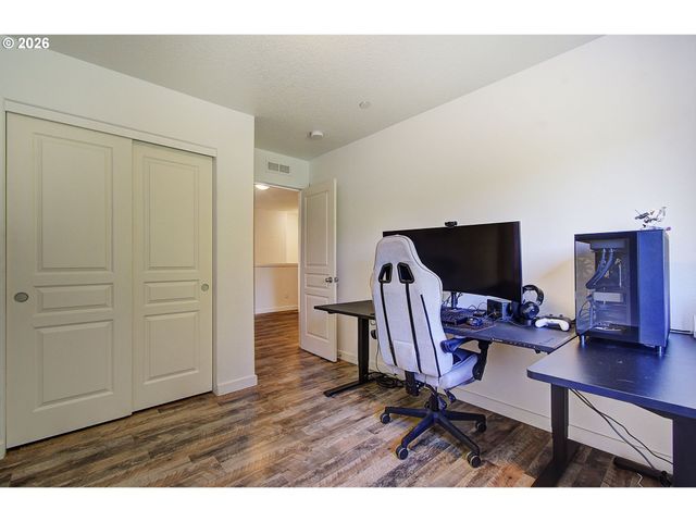 249 N 43RD Pl, Ridgefield, WA 98642