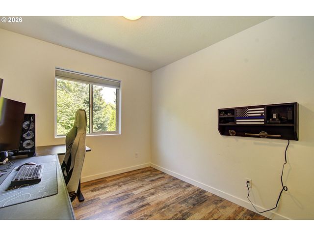 249 N 43RD Pl, Ridgefield, WA 98642