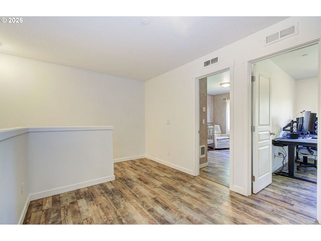 249 N 43RD Pl, Ridgefield, WA 98642