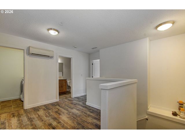 249 N 43RD Pl, Ridgefield, WA 98642