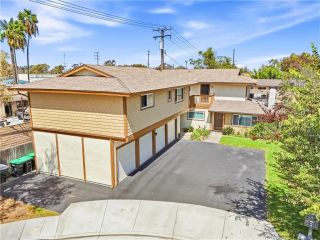 120 Lisa Lane, Costa Mesa, CA 92627