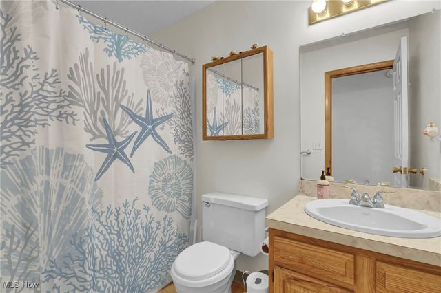 6321 W 130th Street, Parma Heights, OH 44130