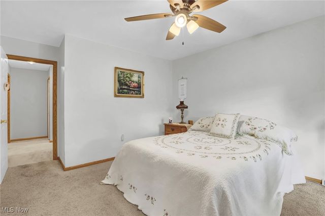 6321 W 130th Street, Parma Heights, OH 44130