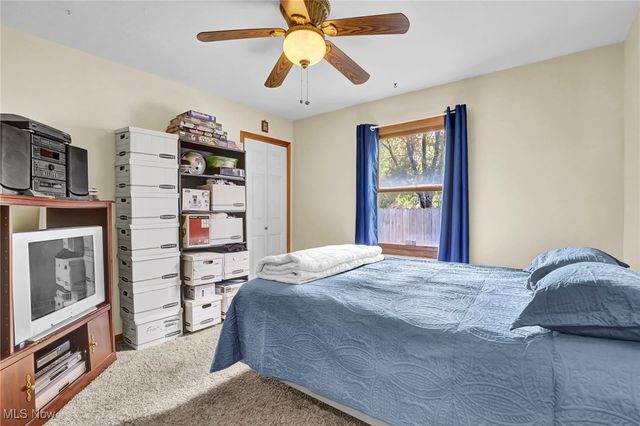 6321 W 130th Street, Parma Heights, OH 44130