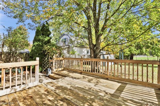 6321 W 130th Street, Parma Heights, OH 44130