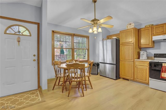 6321 W 130th Street, Parma Heights, OH 44130