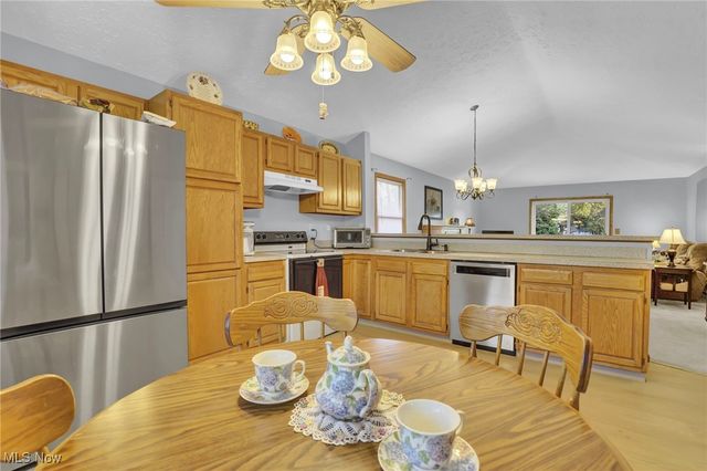 6321 W 130th Street, Parma Heights, OH 44130