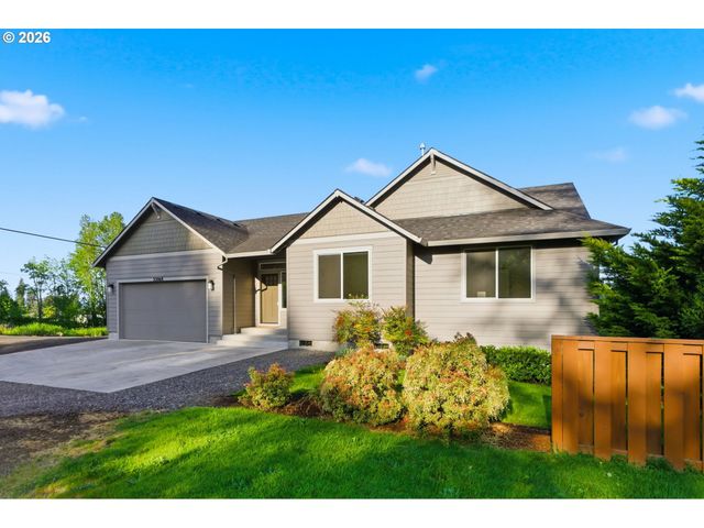 33068 Nw EJ SMITH Rd, Scappoose, OR 97056