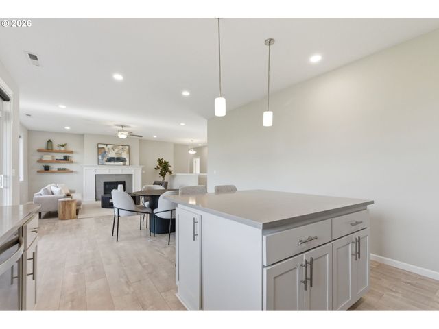 33068 Nw EJ SMITH Rd, Scappoose, OR 97056