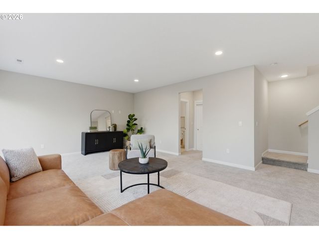 33068 Nw EJ SMITH Rd, Scappoose, OR 97056